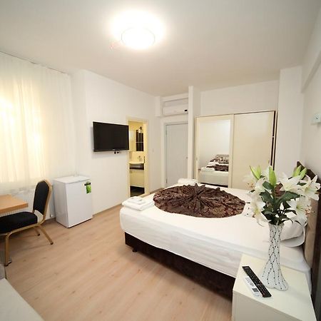 Beyaz Koesk Hotel Истанбул Стая снимка