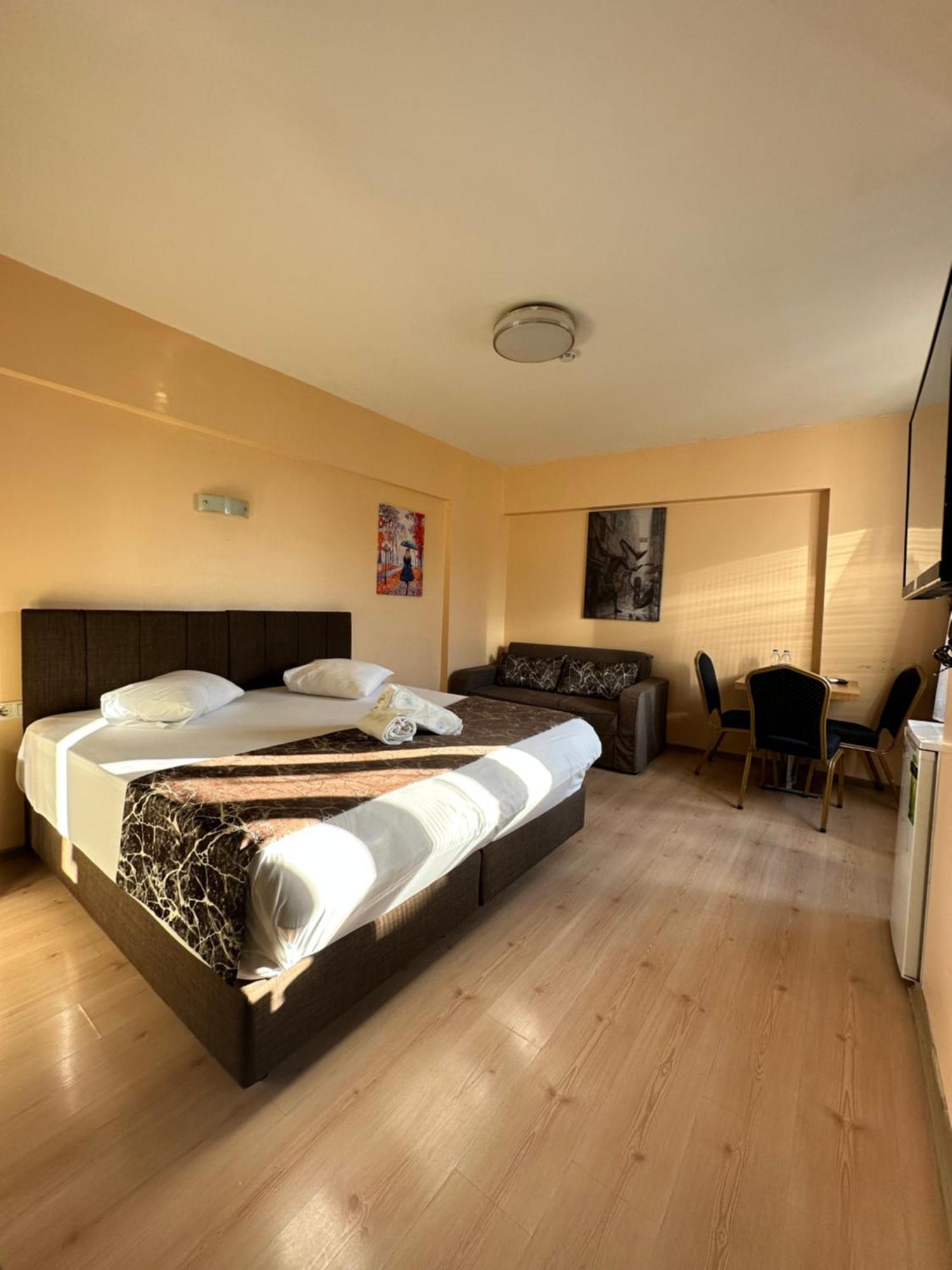 Beyaz Koesk Hotel Истанбул Екстериор снимка