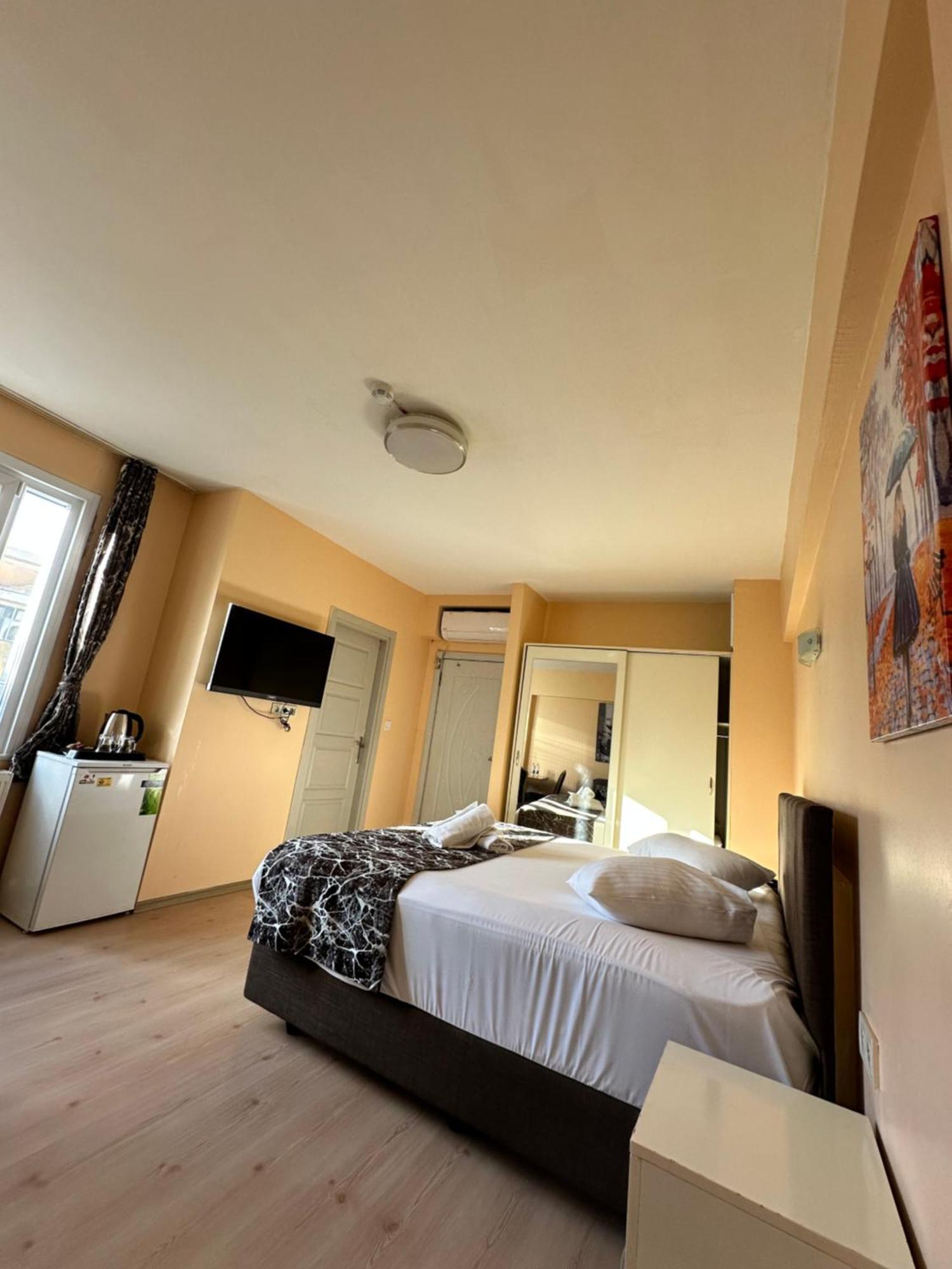 Beyaz Koesk Hotel Истанбул Екстериор снимка