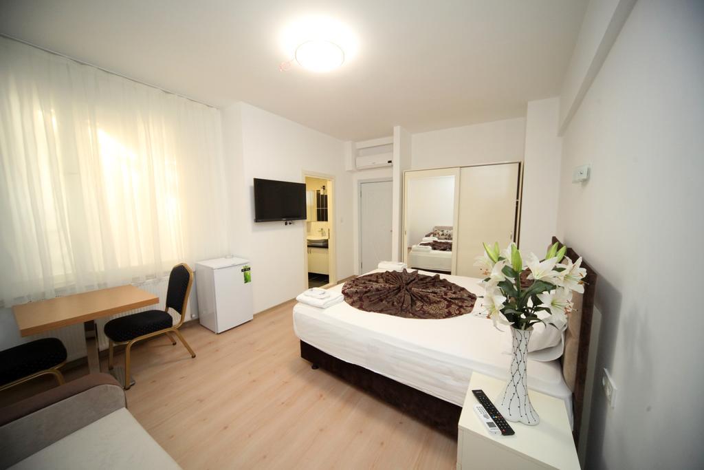 Beyaz Koesk Hotel Истанбул Стая снимка