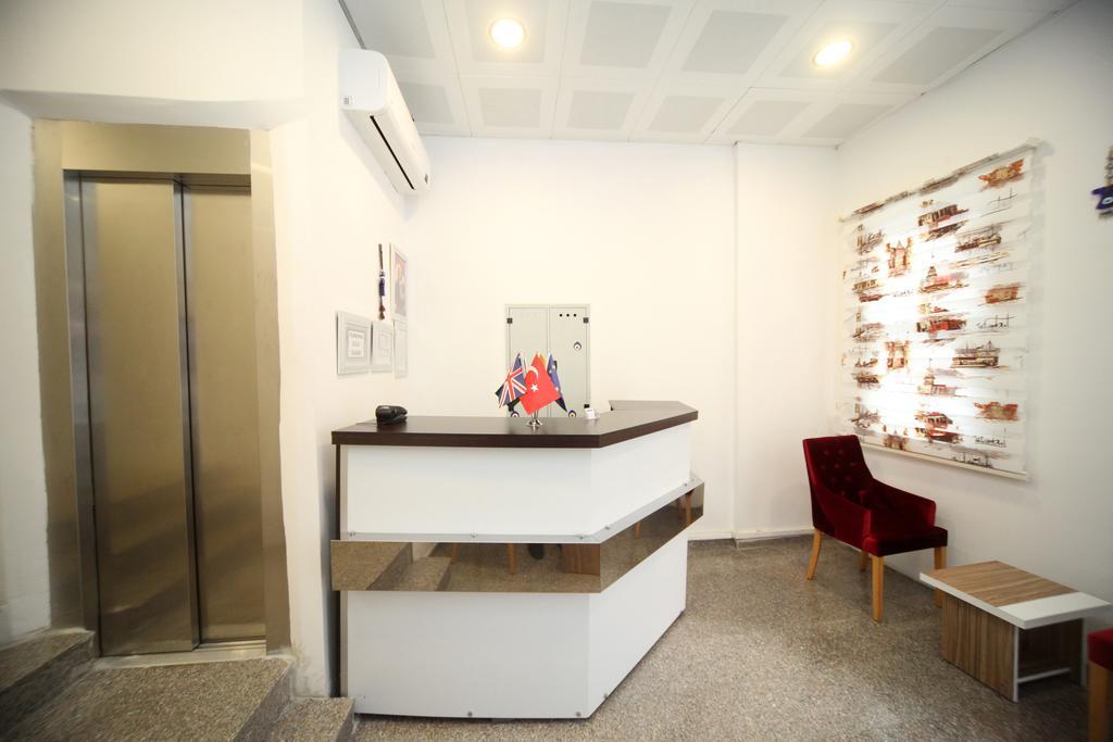 Beyaz Koesk Hotel Истанбул Стая снимка