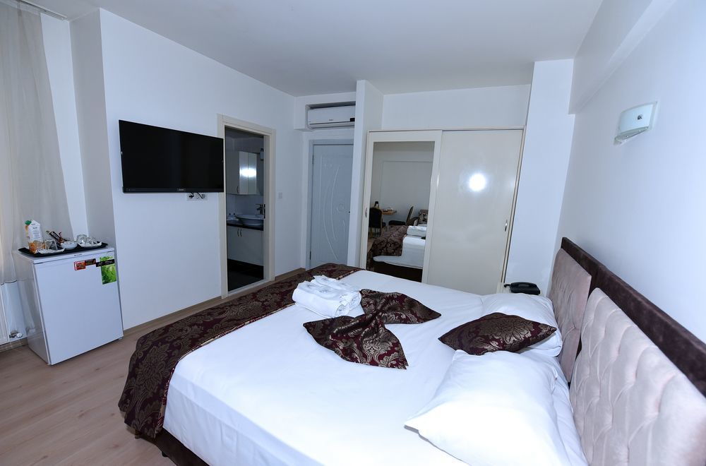 Beyaz Koesk Hotel Истанбул Екстериор снимка