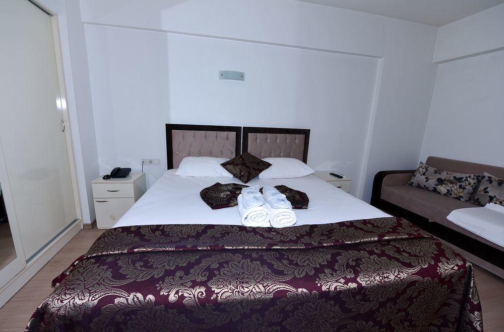 Beyaz Koesk Hotel Истанбул Екстериор снимка