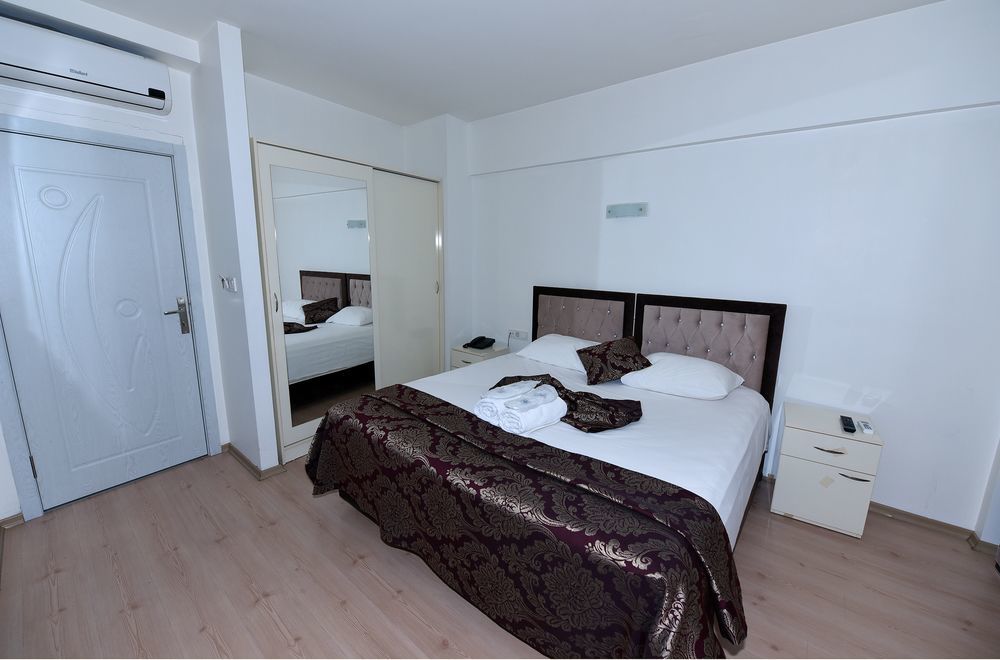 Beyaz Koesk Hotel Истанбул Екстериор снимка