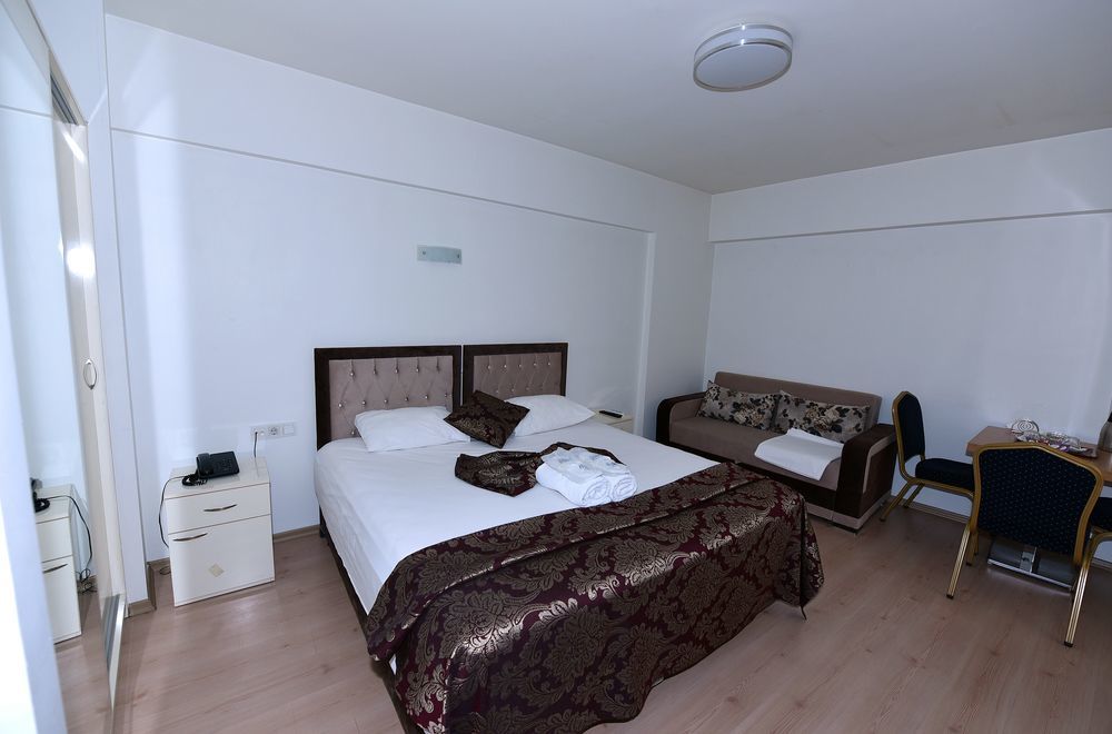 Beyaz Koesk Hotel Истанбул Екстериор снимка