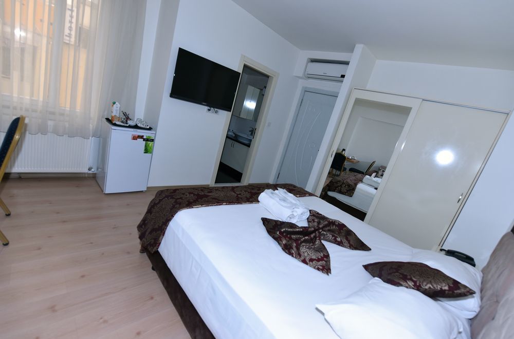 Beyaz Koesk Hotel Истанбул Екстериор снимка